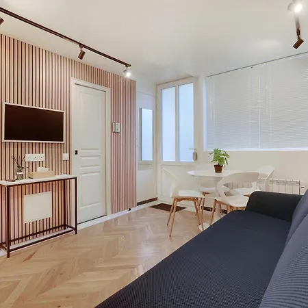 Lägenhet Moderne & Cosy Abbesses